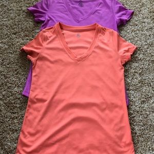 Womens c9 by Champion v-neck top bundle